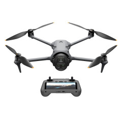 DJI Mavic 4 Pro met Smart Controller