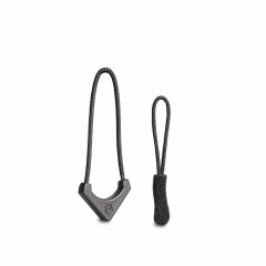 WANDRD Zipper Puller Black