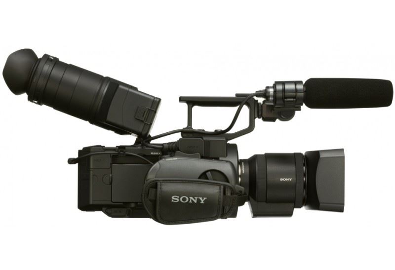 Sony NEX-FS700RH Kit met 18-200/3.5-6.3 OSS