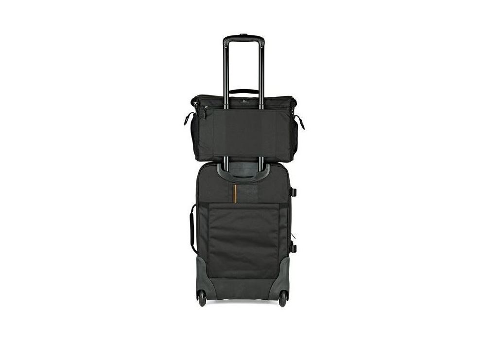Lowepro Nova 200 Aw Ii Zwart lowepro kopen in de aanbieding