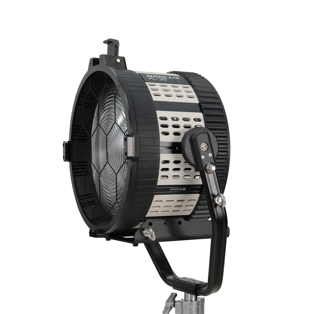 Nanlux FL-35YK Fresnel Lens
