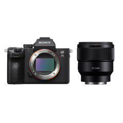 Sony A7 III + 85mm f/1.8