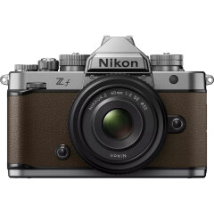 Nikon Z F Silver + 40mm SE Sepia Brown