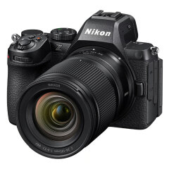 Nikon Z5 + Z 24-105mm f/4-7.1