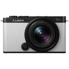 Panasonic Lumix S9 Wit + 18-40mm f/4.5-6.3