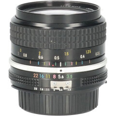 Tweedehands Nikon Nikkor 28mm f/3.5 ai CM5705