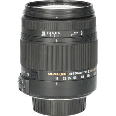 Tweedehands Sigma 18-250mm f/3.5-6.3 DC OS HSM Macro Nikon CM6927
