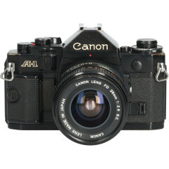 Tweedehands Canon A-1 met FD 28mm f/2.8 chrome nose CM5225